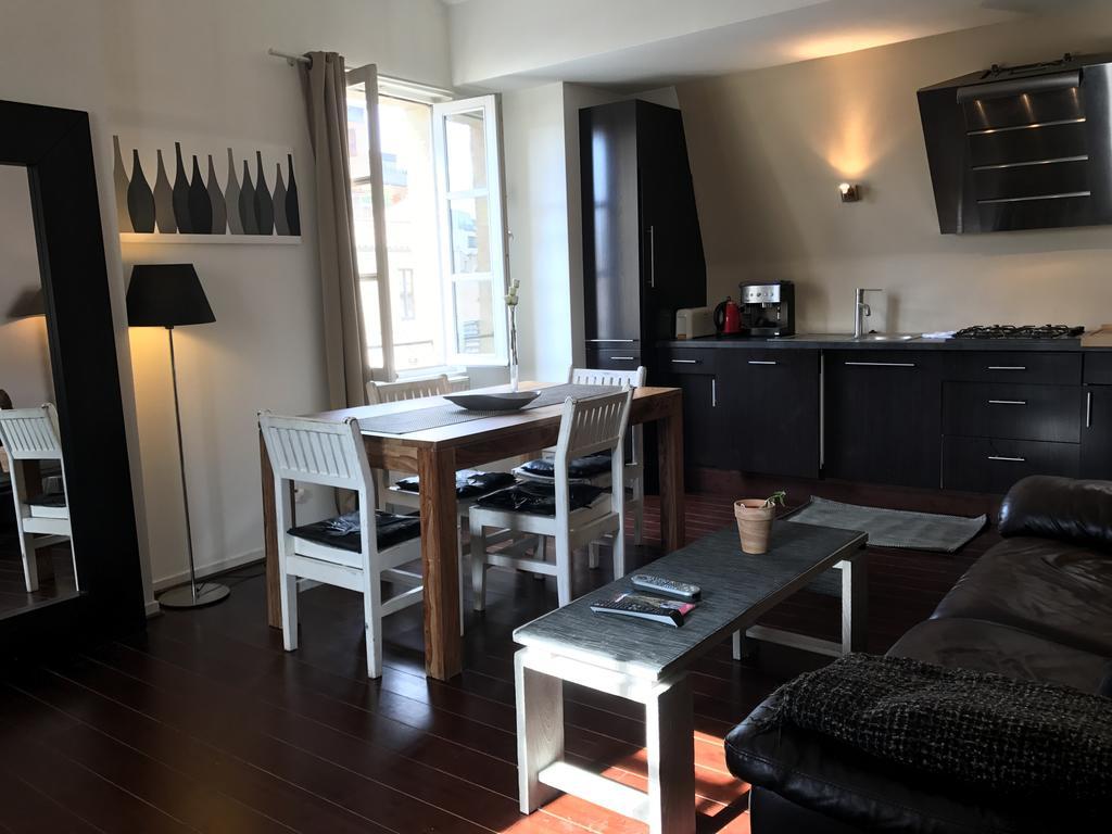 Appart Hypercentre - Le Saint Projet Bordeaux Ngoại thất bức ảnh